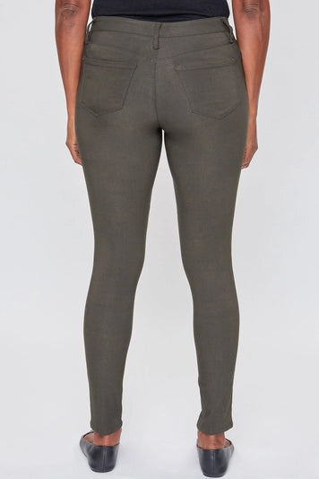 Missy Hyperstretch Skinny in Olive